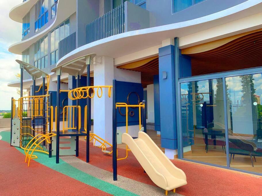 Netflix 2 Bedroom Troika Kota Bharu Homestay 1812 المظهر الخارجي الصورة