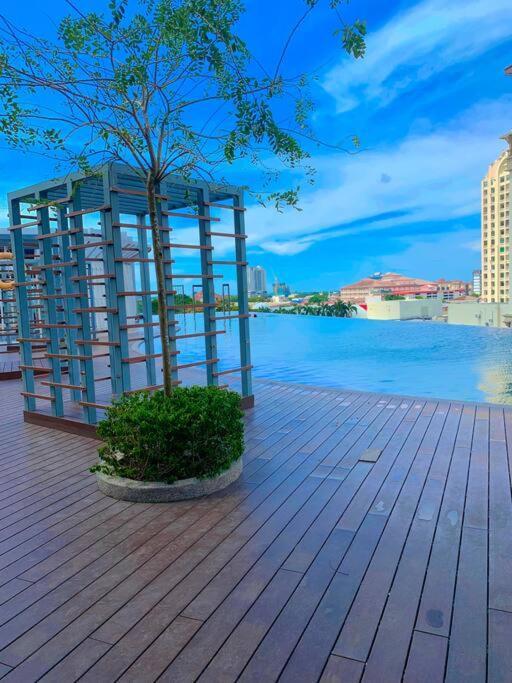 Netflix 2 Bedroom Troika Kota Bharu Homestay 1812 المظهر الخارجي الصورة
